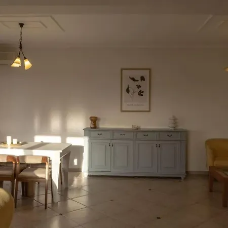 180 Seaview * Lampiri (Peloponnese)