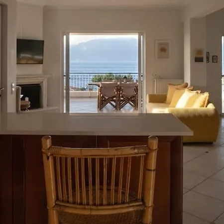 180 Seaview * Lampiri (Peloponnese)