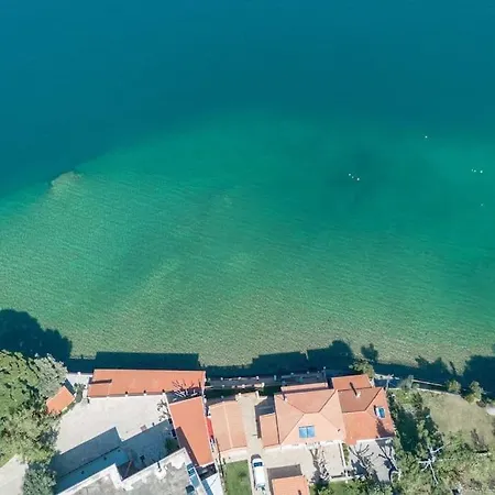 180 Seaview λαμπίρι Lampiri Lambiri