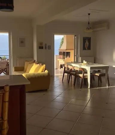 180 Seaview Lampiri (Peloponnese)