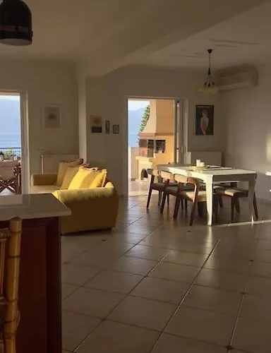 180 Seaview Lampiri (Peloponnese)